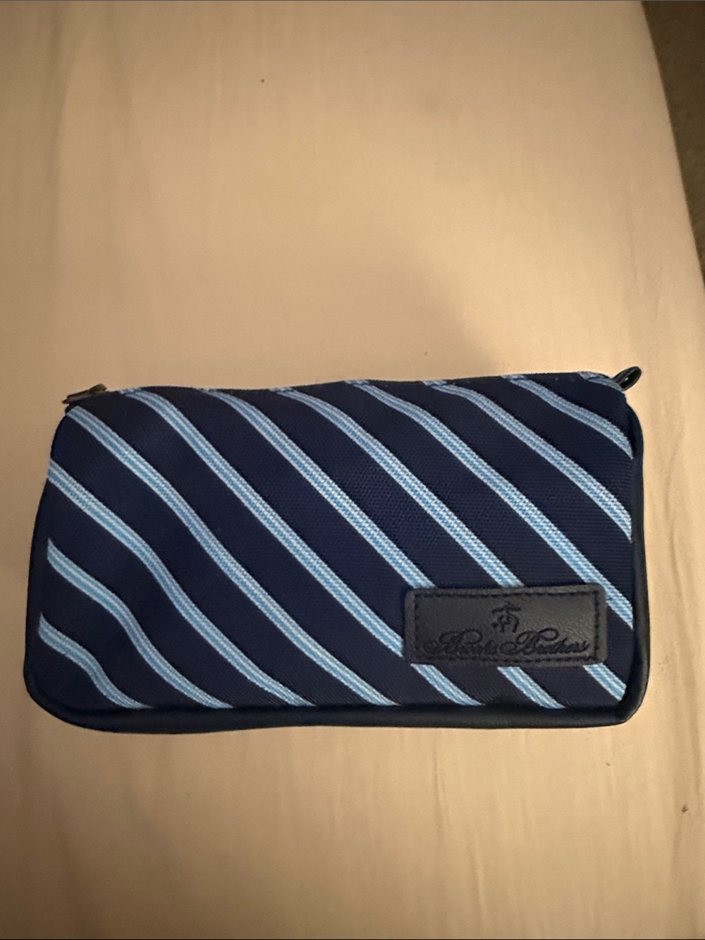 United Airlines Polaris Brooks Brothers Amenity Travel Kit Blue Stripe